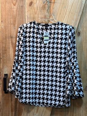 Alfani Black and White Houndstooth Blouse NWT
